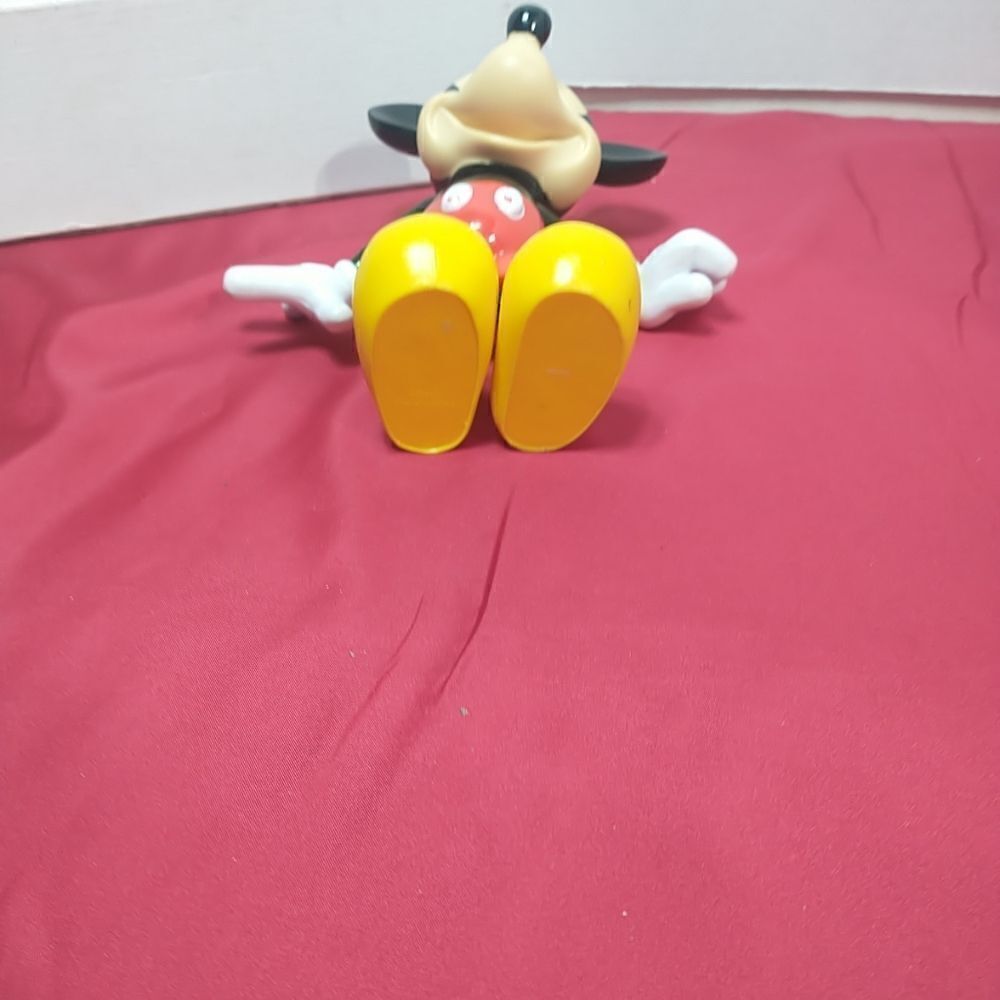 Vtg Walt Disney Attraction Mickey Mouse Hard Plastic Figure . Condition is Used. - Picture 7 of 10